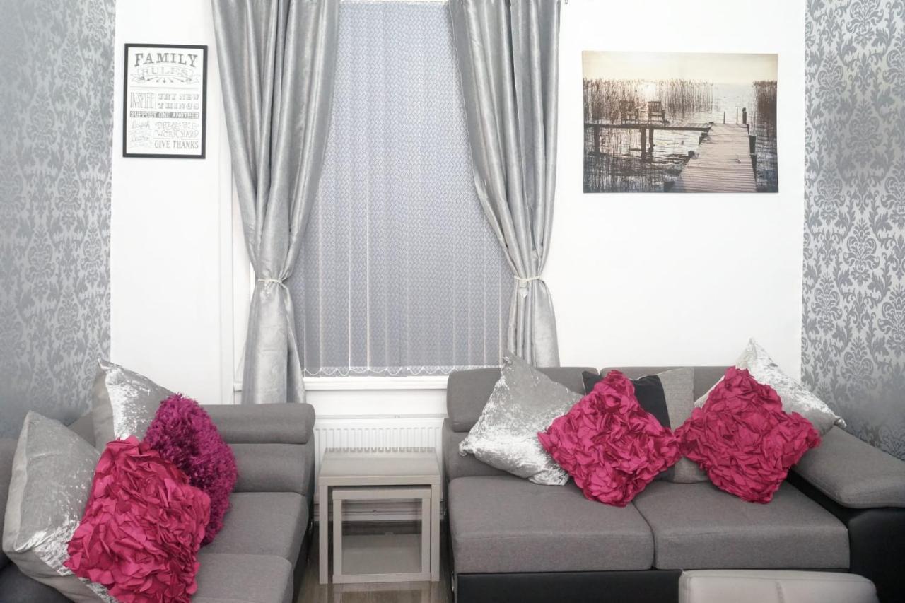 Hébergement de vacances Cheadle House Holidays