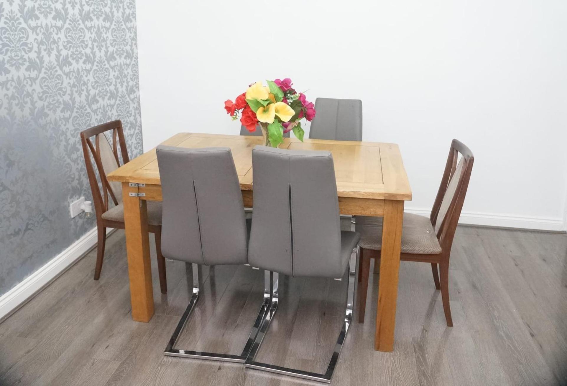 Cheadle House Holidays Hébergement de vacances